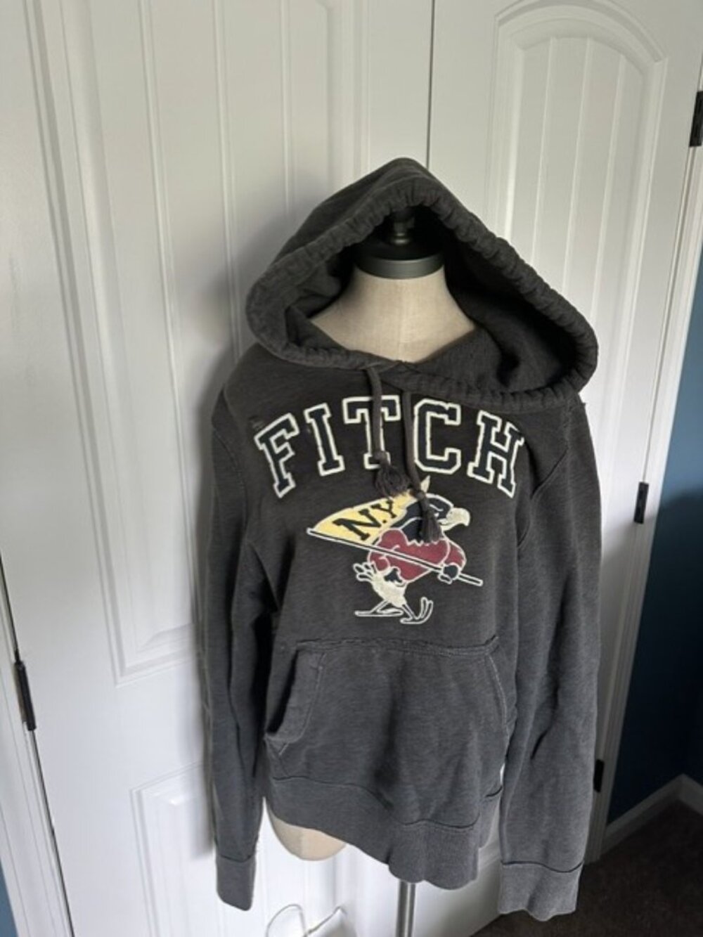 VTG Y2K Men's Abercrombie hoodie size XL